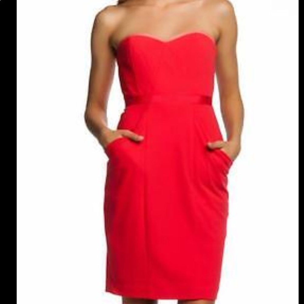 BCBG MAX AZRIA DAPHNE RED BERRY